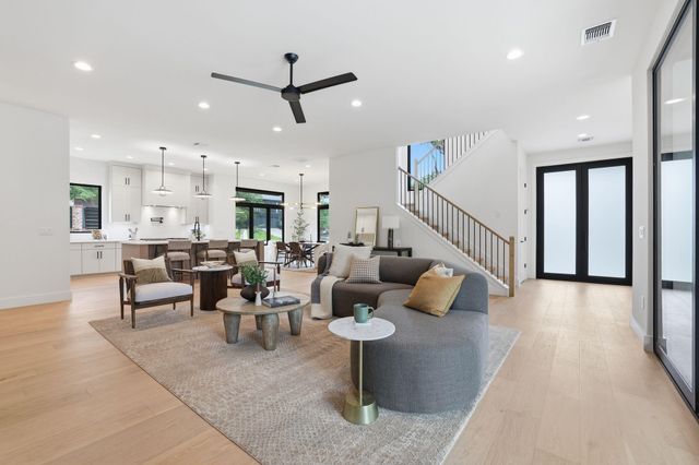 2605 Forest Bend DR, Austin, TX 78704