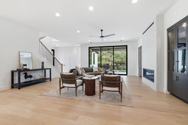 2605 Forest Bend DR, Austin, TX 78704