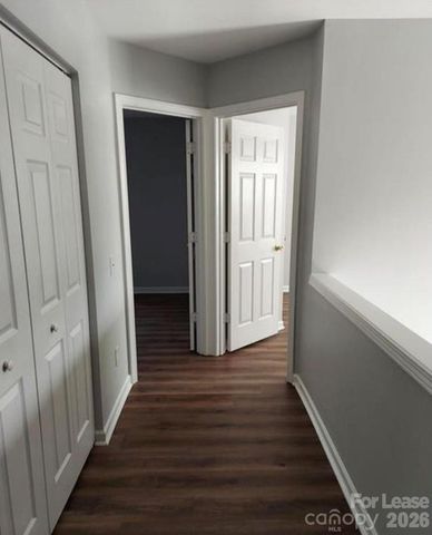 3147 Old Ironside Drive, Charlotte, NC 28213