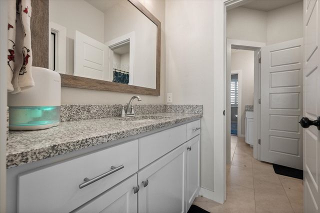 203 W Kimball Street B, Mansfield, TX 76063