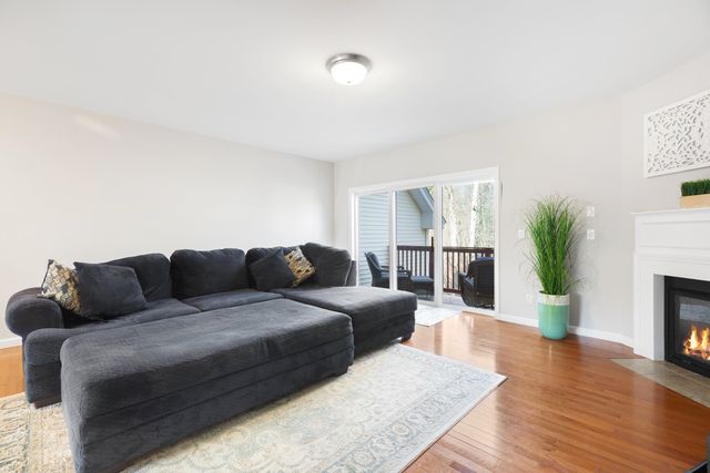 131 Court St Unit 21, Exeter, NH 03833