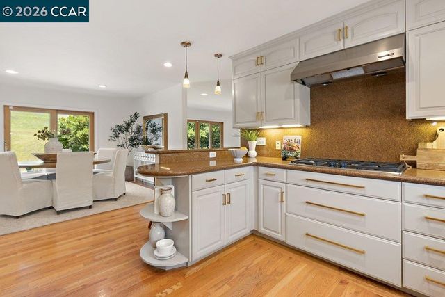 607 Rheem Blvd, Moraga, CA 94556