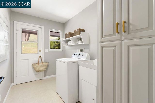 607 Rheem Blvd, Moraga, CA 94556