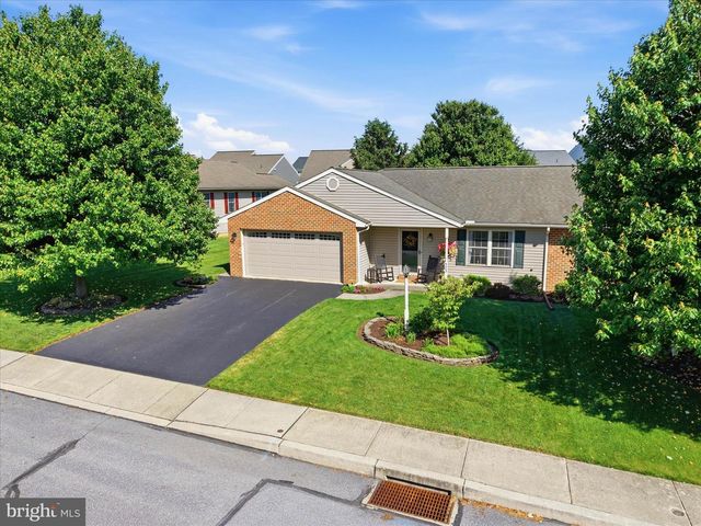 523 FOGGY BOTTOM RD, Ephrata, PA 17522