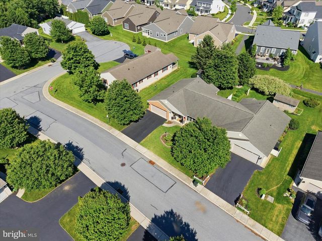 523 FOGGY BOTTOM RD, Ephrata, PA 17522