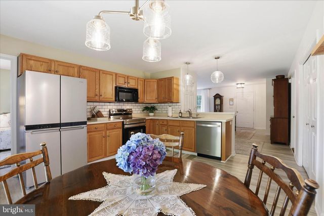 523 FOGGY BOTTOM RD, Ephrata, PA 17522