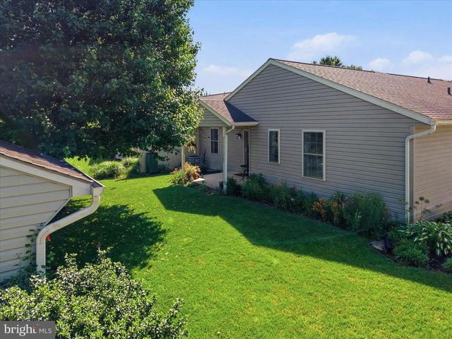 523 FOGGY BOTTOM RD, Ephrata, PA 17522
