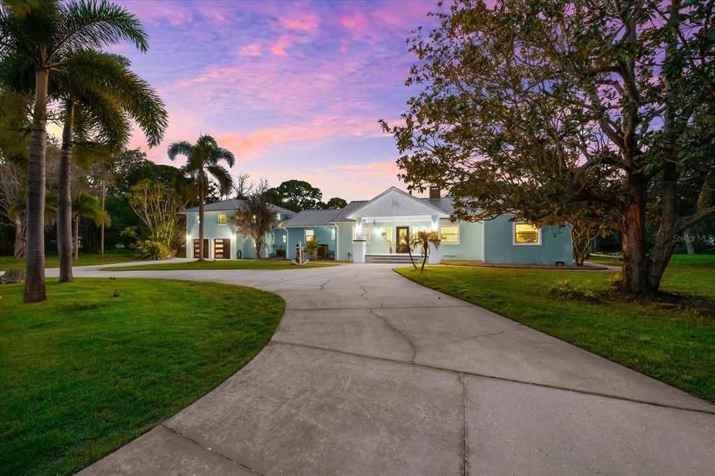 768 SEMINOLE BOULEVARD, Tarpon Springs, FL 34689
