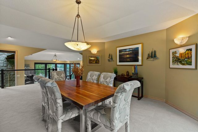 1122 NW Foxwood Place, Bend, OR 97703