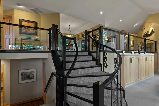 1122 NW Foxwood Place, Bend, OR 97703