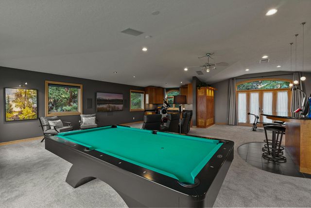 1122 NW Foxwood Place, Bend, OR 97703