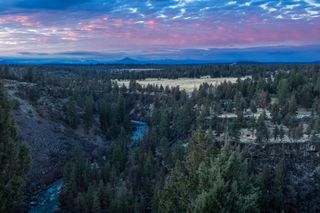 1122 NW Foxwood Place, Bend, OR 97703