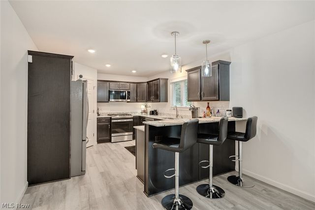 1254 Cross Drive, Austintown, OH 44515