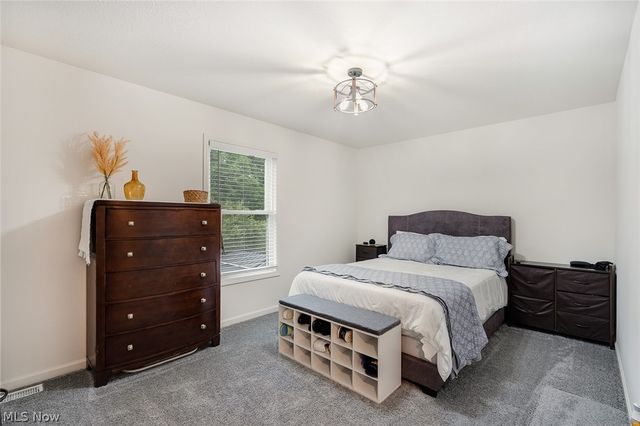 1254 Cross Drive, Austintown, OH 44515
