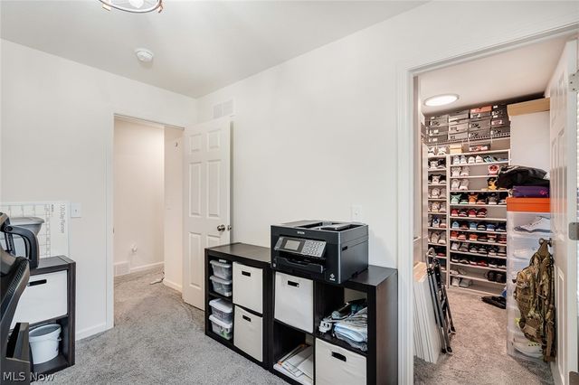 1254 Cross Drive, Austintown, OH 44515