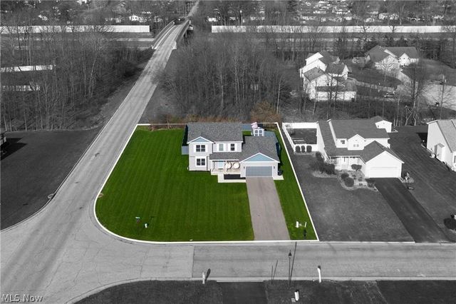 1254 Cross Drive, Austintown, OH 44515