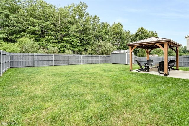 1254 Cross Drive, Austintown, OH 44515