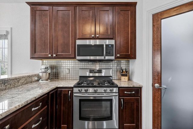 269 W Nelson Street, Deerfield, WI 53531