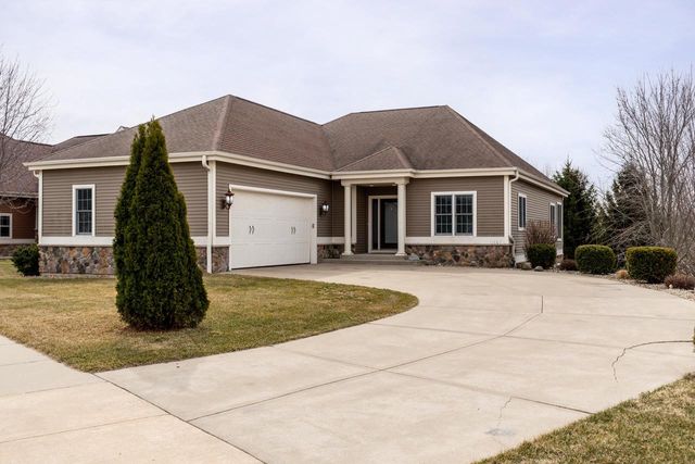 269 W Nelson Street, Deerfield, WI 53531