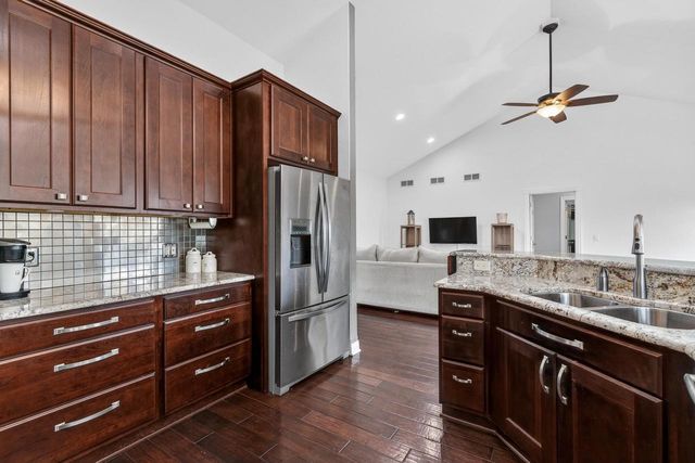 269 W Nelson Street, Deerfield, WI 53531