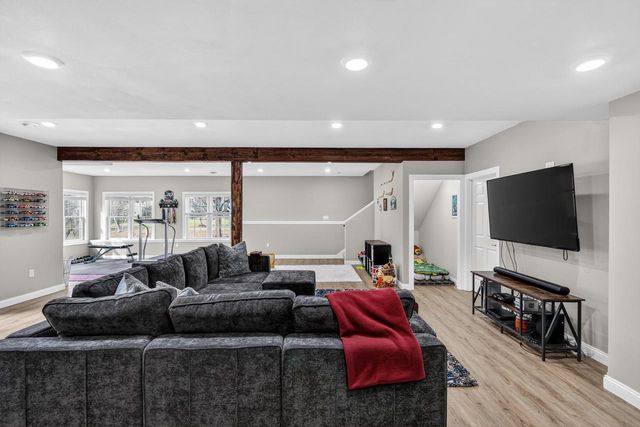 269 W Nelson Street, Deerfield, WI 53531