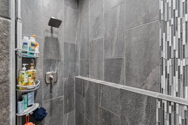 269 W Nelson Street, Deerfield, WI 53531