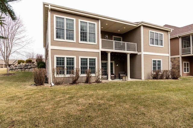 269 W Nelson Street, Deerfield, WI 53531