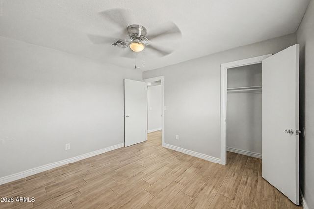 4044 W BURGESS Lane, Phoenix, AZ 85041
