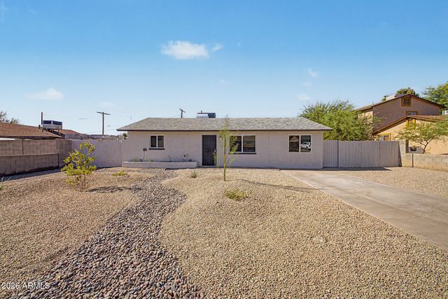 4044 W BURGESS Lane, Phoenix, AZ 85041
