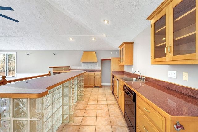 640 South St., Tewksbury, MA 01876