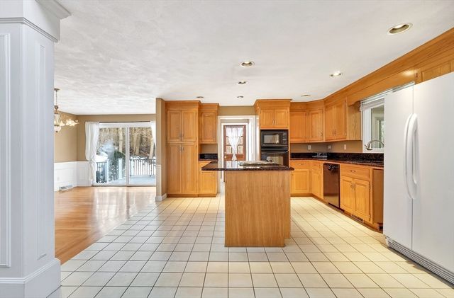 640 South St., Tewksbury, MA 01876