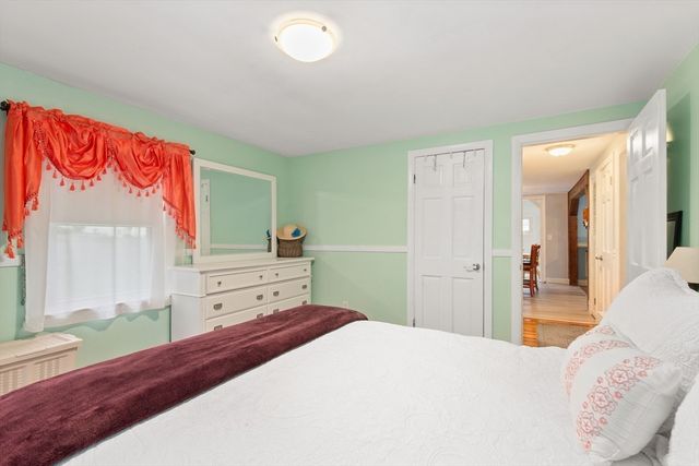 22 Baker St, Brockton, MA 02302