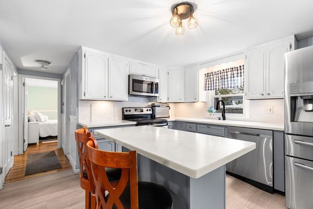 22 Baker St, Brockton, MA 02302