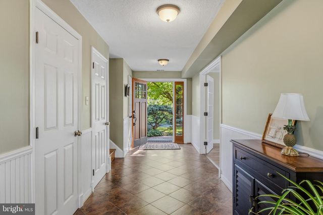 6406 SUNDERLAND DR, Ellicott City, MD 21043