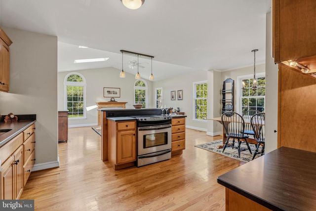 6406 SUNDERLAND DR, Ellicott City, MD 21043
