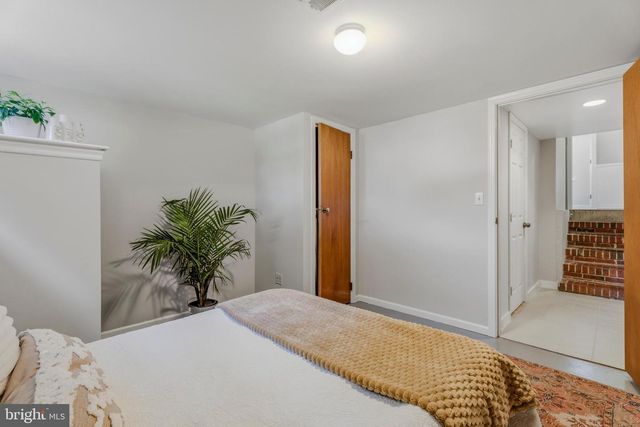 6406 SUNDERLAND DR, Ellicott City, MD 21043