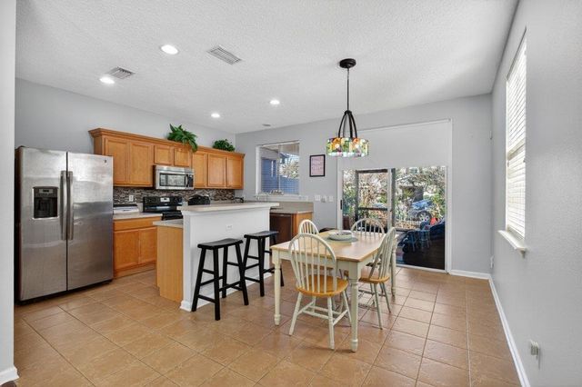 300 W Pisa Pl, St Augustine, FL 32084