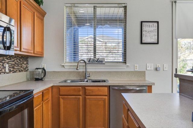 300 W Pisa Pl, St Augustine, FL 32084