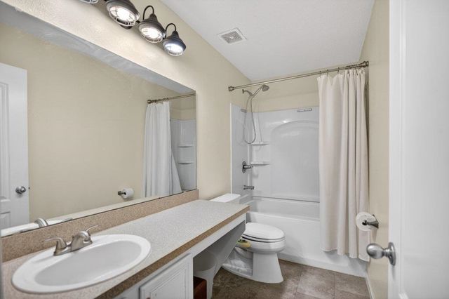 300 W Pisa Pl, St Augustine, FL 32084