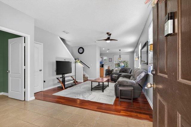 300 W Pisa Pl, St Augustine, FL 32084