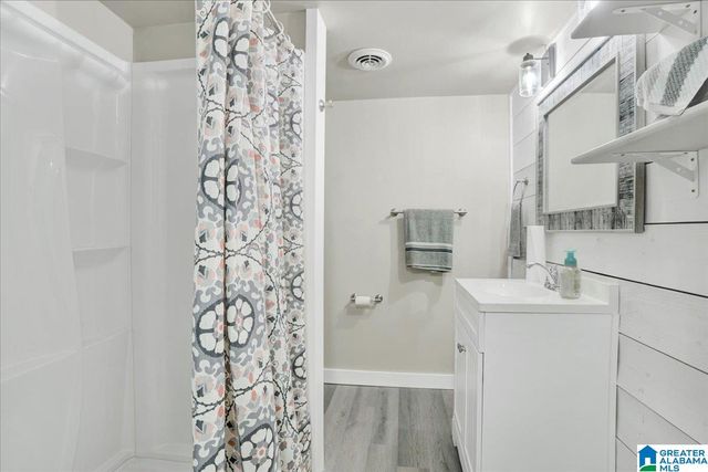 2721 5TH STREET NE, Center Point, AL 35215