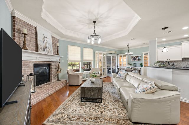 631 Burnswick Isles Way, Frisco, TX 75036