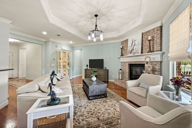 631 Burnswick Isles Way, Frisco, TX 75036