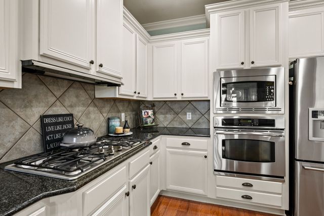 631 Burnswick Isles Way, Frisco, TX 75036