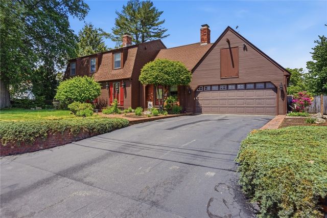 34 Robin Lane, West Warwick, RI 02893