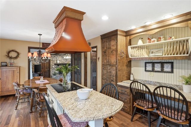 34 Robin Lane, West Warwick, RI 02893