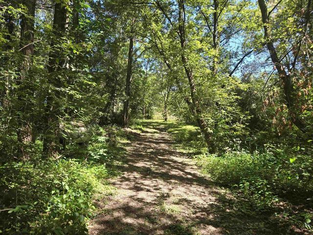 E13848 Dan Mar Court, Merrimac, WI 53561