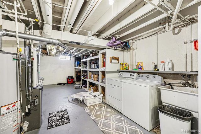 42146 Hidden Brook Drive, Clinton Township, MI 48038