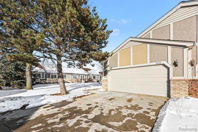 42146 Hidden Brook Drive, Clinton Township, MI 48038