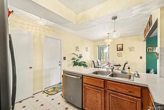 42146 Hidden Brook Drive, Clinton Township, MI 48038